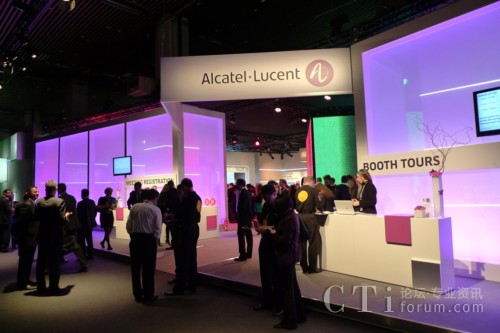 ����������Ӎչ�_